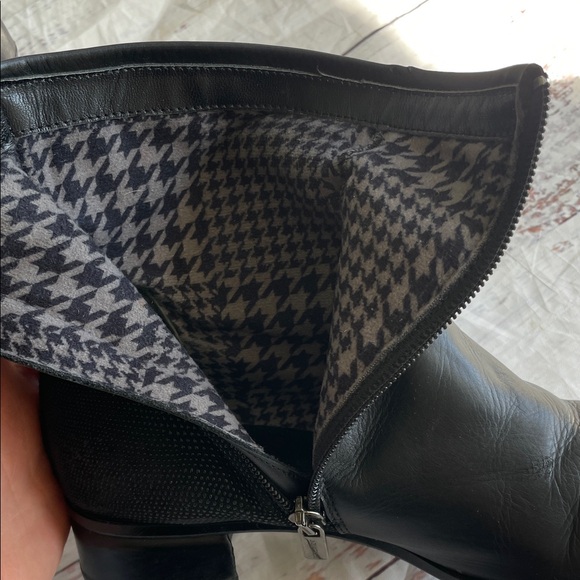 Aquatalia Black Leather Ankle Booties - Picture 6 of 9